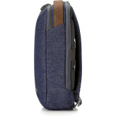15.6 HP Renew Navy 1A212AA laptop backpack
